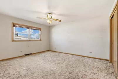 10729 Lamon Avenue, Oak Lawn, IL 60453 - Photo 13