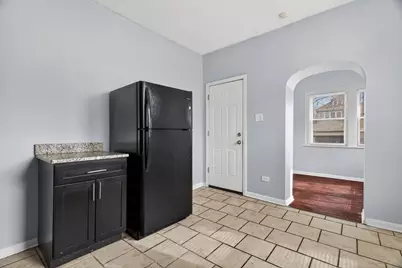 6937 S Maplewood Avenue, Chicago, IL 60629 - Photo 9