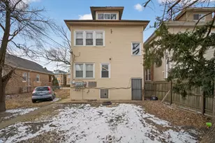 6937 S Maplewood Ave, Chicago, IL 60629 - Photo 23