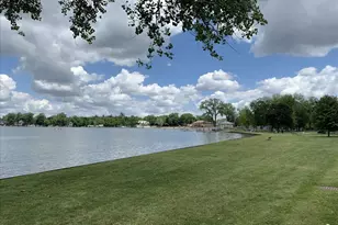 2646 Cobblestone Dr, Crystal Lake, IL 60012 - Photo 45