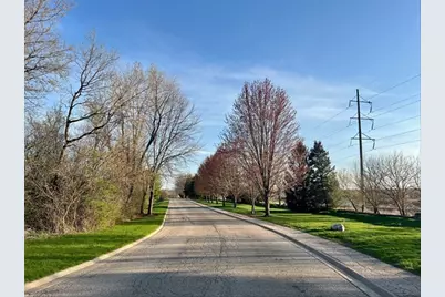 2646 Cobblestone Drive, Crystal Lake, IL 60012 - Photo 47