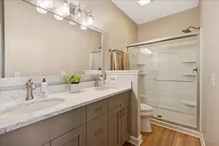 2646 Cobblestone Dr, Crystal Lake, IL 60012 - Photo 15