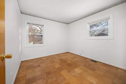 241 Pleasant Drive, Elk Grove Village, IL 60007 - Photo 27