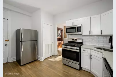 2701 N Whipple Street, Chicago, IL 60647 - Photo 9