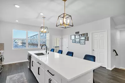 3209 Trillium Circle, Rolling Meadows, IL 60008 - Photo 11