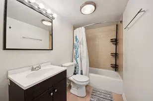 1182 E Nichols Rd, Palatine, IL 60074 - Photo 21