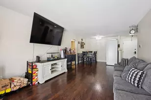 1182 E Nichols Rd, Palatine, IL 60074 - Photo 5