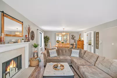 1527 Kirkwood Drive #1527, Geneva, IL 60134 - Photo 7