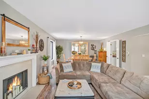 1527 Kirkwood Dr, Geneva, IL 60134 - Photo 7