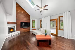 2734 Alyssa Dr, Naperville, IL 60565 - Photo 7