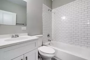 2919 N Kilpatrick Ave, Chicago, IL 60641 - Photo 11