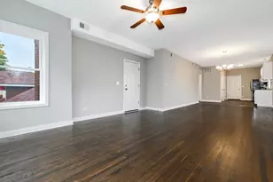 2919 N Kilpatrick Ave, Chicago, IL 60641 - Photo 9