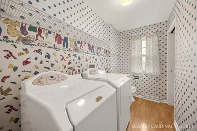 110 Travers Avenue, Wheaton, IL 60187 - Photo 11