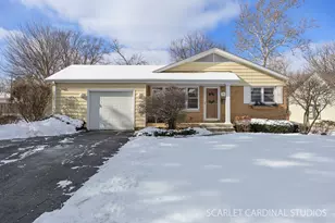 110 Travers Ave, Wheaton, IL 60187 - Photo 1