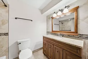 883 Honey Ln, Crete, IL 60417 - Photo 15