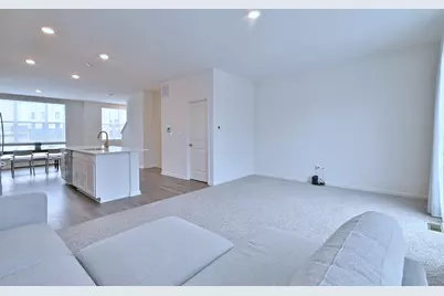 332 Summit Circle, Lombard, IL 60148 - Photo 11