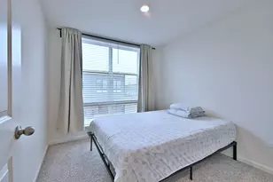 332 Summit Cir, Lombard, IL 60148 - Photo 21