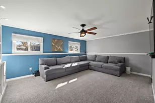 934 Nottingham Ln, Crystal Lake, IL 60014 - Photo 15