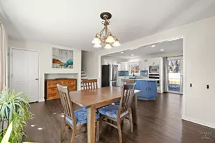 934 Nottingham Ln, Crystal Lake, IL 60014 - Photo 3