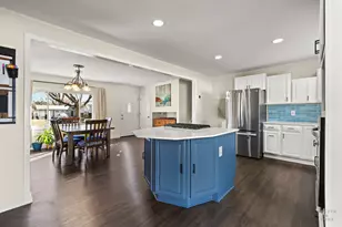 934 Nottingham Ln, Crystal Lake, IL 60014 - Photo 9