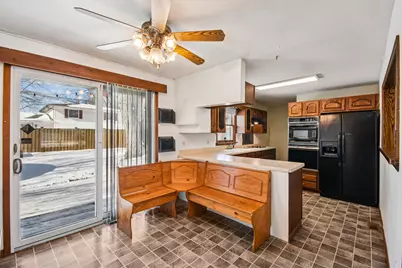 1252 Park Boulevard, Morris, IL 60450 - Photo 9