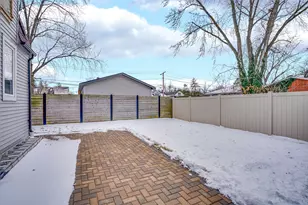 584 S 4th Ave, Des Plaines, IL 60016 - Photo 29