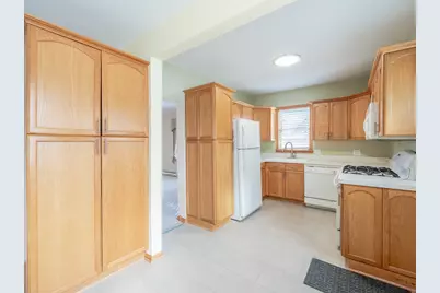 5831 W 89th Street, Oak Lawn, IL 60453 - Photo 7