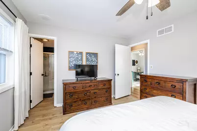 610 W Wegner Road, McHenry, IL 60051 - Photo 19