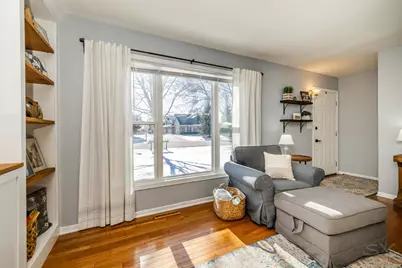 610 W Wegner Road, McHenry, IL 60051 - Photo 5