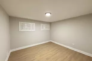 1721 E 91st Pl, Chicago, IL 60617 - Photo 11