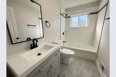 1721 E 91st Place, Chicago, IL 60617 - Photo 7