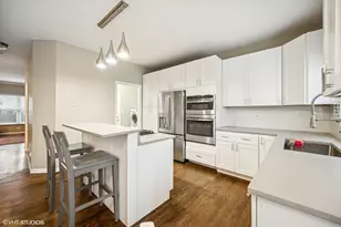 706 Foxdale Ave, Winnetka, IL 60093 - Photo 9