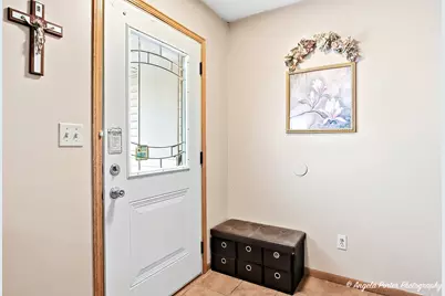 130 Sundance Trail, Capron, IL 61012 - Photo 3