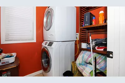 1517 Kell Avenue, Bloomington, IL 61705 - Photo 11