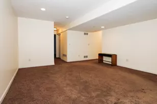 1517 Kell Ave, Bloomington, IL 61705 - Photo 39