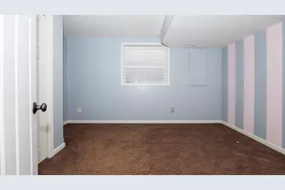 1517 Kell Avenue, Bloomington, IL 61705 - Photo 33