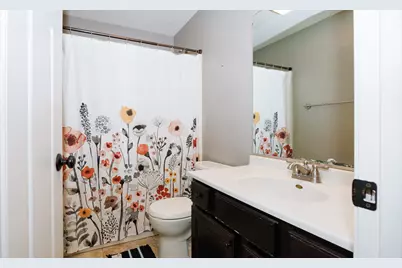 1517 Kell Avenue, Bloomington, IL 61705 - Photo 17