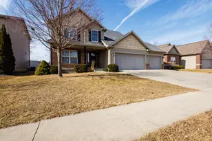 1517 Kell Ave, Bloomington, IL 61705 - Photo 47