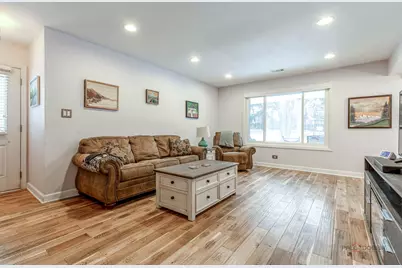 452 Kennedy Place, Vernon Hills, IL 60061 - Photo 3