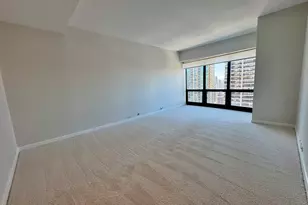 100 E Huron St, Chicago, IL 60611 - Photo 13