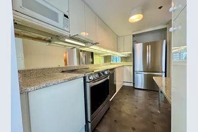 100 E Huron Street #2001, Chicago, IL 60611 - Photo 7