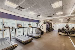 100 E Huron St, Chicago, IL 60611 - Photo 19