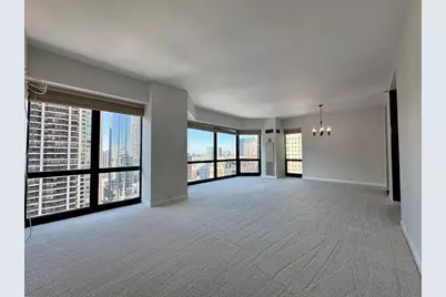 100 E Huron Street #2001, Chicago, IL 60611 - Photo 9