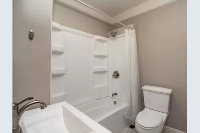 71 N Williams Street, Crystal Lake, IL 60014 - Photo 19