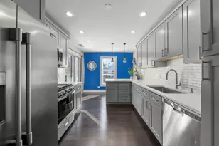 2050 Lancaster Cir, Naperville, IL 60565 - Photo 7