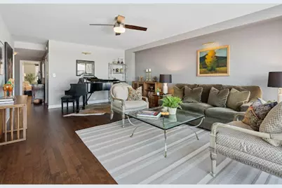 3180 N Lake Shore Drive #7F, Chicago, IL 60657 - Photo 9