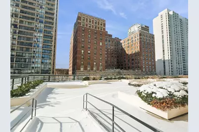 3180 N Lake Shore Drive #7F, Chicago, IL 60657 - Photo 23