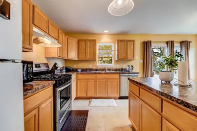 1114 Kylemore Court, Joliet, IL 60431 - Photo 11