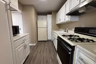 1800 7th St, East Moline, IL 61244 - Photo 9