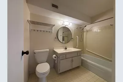 1800 7th Street #11F, East Moline, IL 61244 - Photo 11